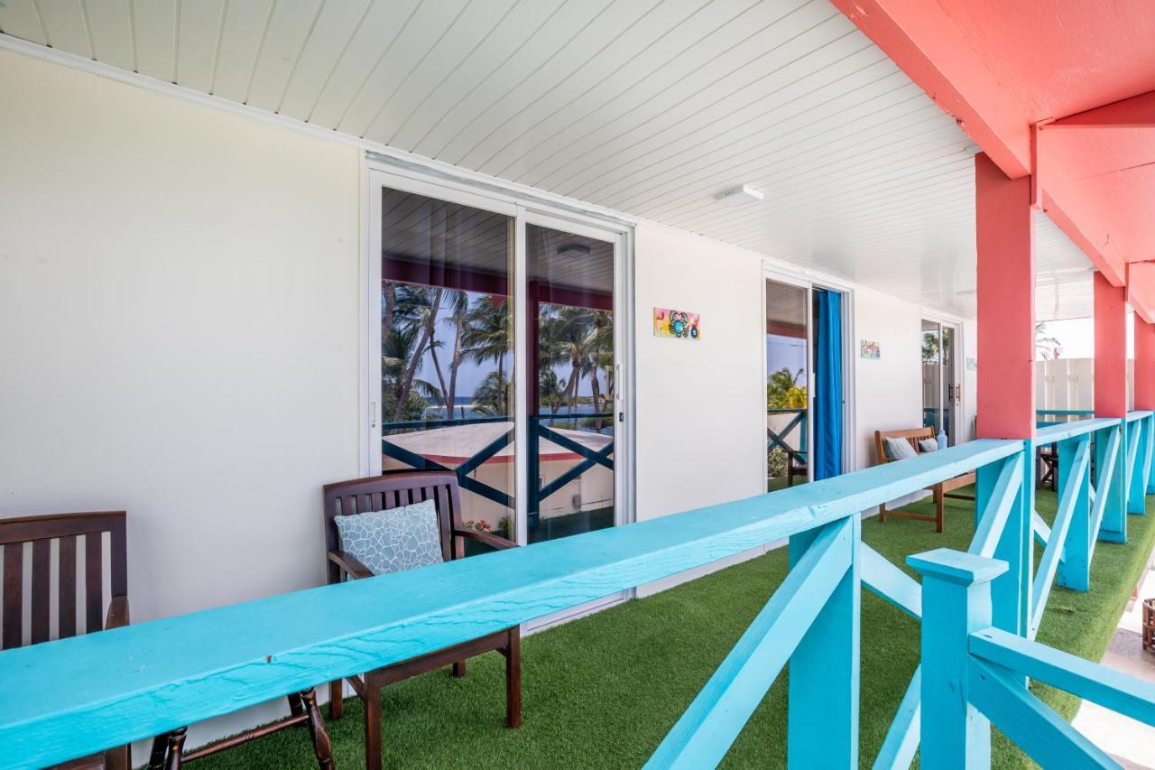 Serene By The Sea Savaneta Exterior photo
